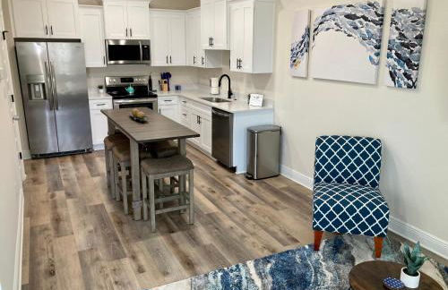 Downtown, Bay Views, Fish Market, and Blue Angels! - Foto 6