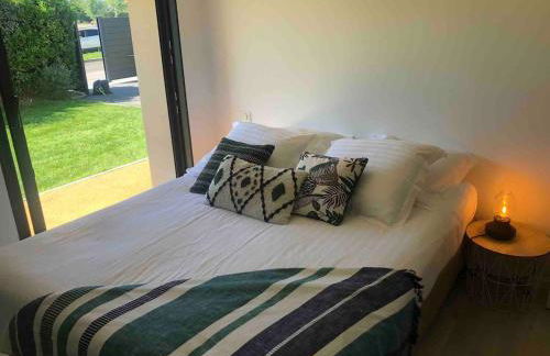 Beautiful new ocean facing villa - Foto 16