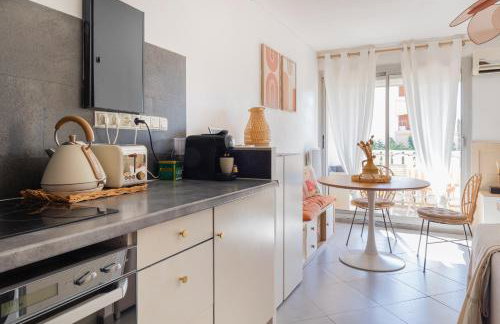 Appart proche plage, avec piscine et climatisation, parking privé - arrivée autonome - lit queen size - Photo 22