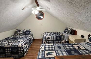 Deluxe Cabin #11 with Hot Tub on Patoka Lake in Southern Indiana - Foto 18