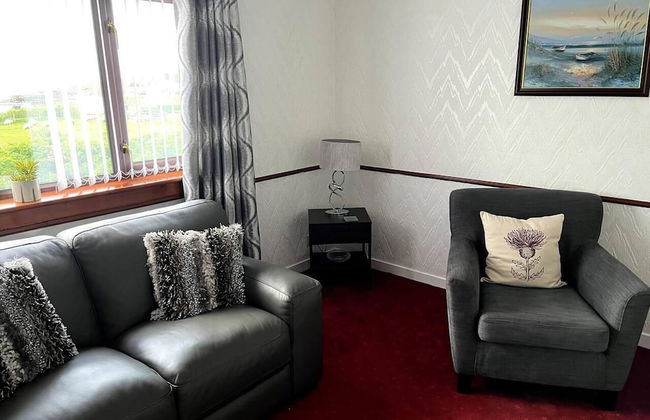 Immaculate 5 Bedroom House Outside Stornoway - Photo 19