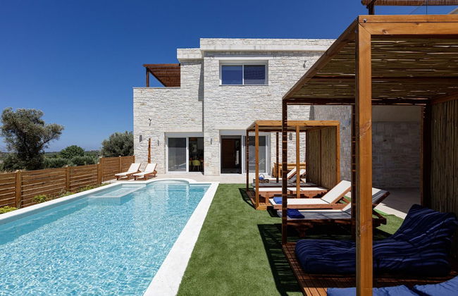 Mandana Villa - With Private Pool Jacuzzi - Photo 36