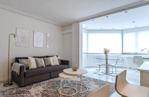 DFLAT Escultor Madrid Apartments - Photo 11