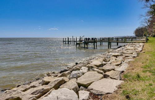 Bayfront Maryland Retreat with Deck, Near Beaches! - Foto 2