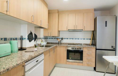 Citadel Oliva 4p Roses, Beach & Centre, Private Parking, Terrace - Photo 13