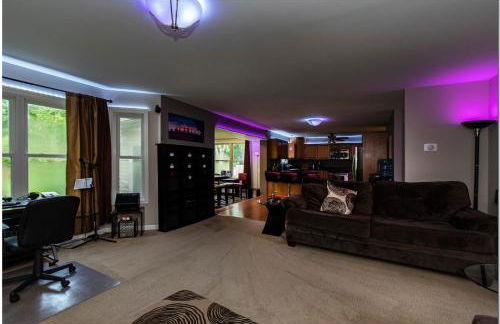 Modern home near Cleveland - Foto 39