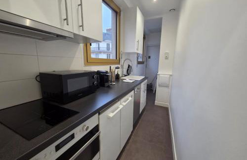Luxury Paris Apt, Eiffel View, Golden Triangle - Photo 9