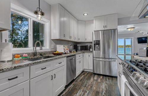 Renovated Lake Cabin with Fire Pit and Kayaks - Photo 17