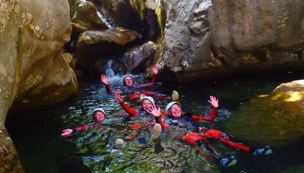 Barranquismo en la Sierra de las Nieves - Foto 4, ¡Pura diversión!