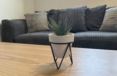 Comfy 1 BR Apartment - Sleeps 2 with Free Parking! - Foto 7