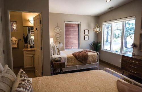 TOP 1 Percent Home! Hideaway w Heavenly Mountain views - Foto 77