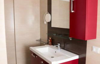 Nice flat near Trastevere Station - Foto 6