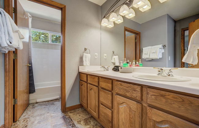 Monument Gym - Photo 24