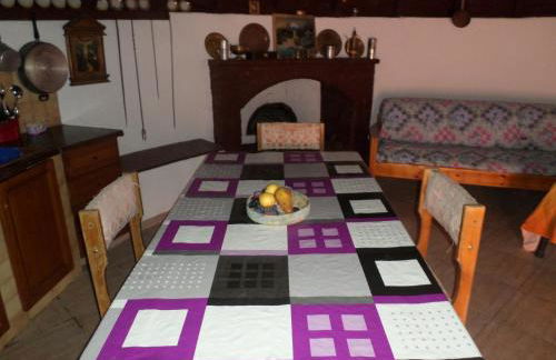 Pinnettu sardo tipica abitazione sarda in ecosistema insetti e animaletti simpatici in condivisione bagno esterno a 10metri Leggere attentamente Prima di prenotare - Foto 38