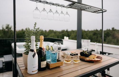 Luxury Villa Vesper- Heated Pool, Hot Tub, Rooftop terrace, Gym - Foto 13