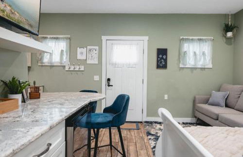 Primrose Studio 1BR Studio near Downtown Beaches Wineries - Photo 19