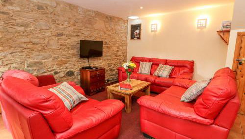 Bugaboo Cottage - Photo 3