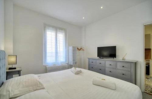 LOENA CANNES CENTRE - 2 pièces rénové - 4 personnes - proche croisette palais festival plage - internet gratuit - climatisation - non fumeur - Foto 18