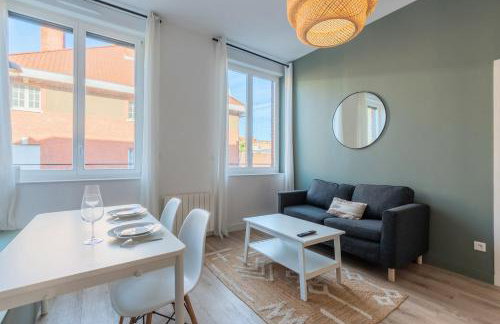 1 bedroom apartment in city center with parking - Foto 3