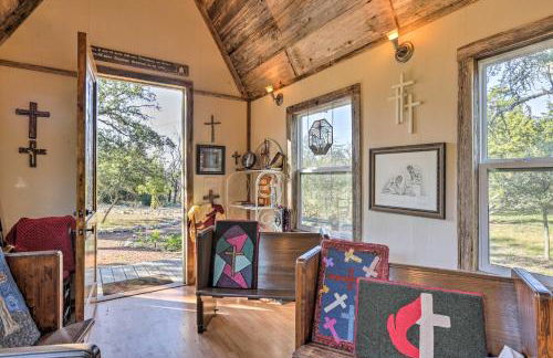 Cozy Texas Retreat with Patio, Grill and Fire Pit! - Foto 26