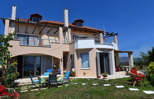 Coastal Horizon - Photo 20