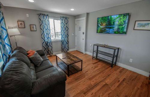 3 bed home with huge yard near Hidden Lake - Foto 5