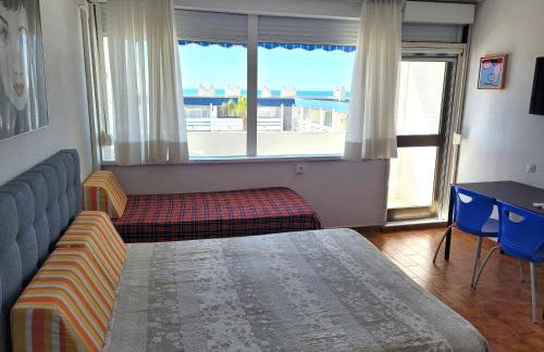 Estudio primera linea de Playa Matalascañas - Foto 1