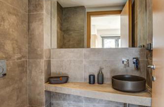 A1 - Luxury house with pool by goutos properties - Foto 24