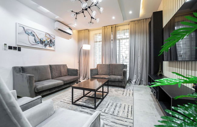 The Azaria Hotel & Apartment - Photo 51