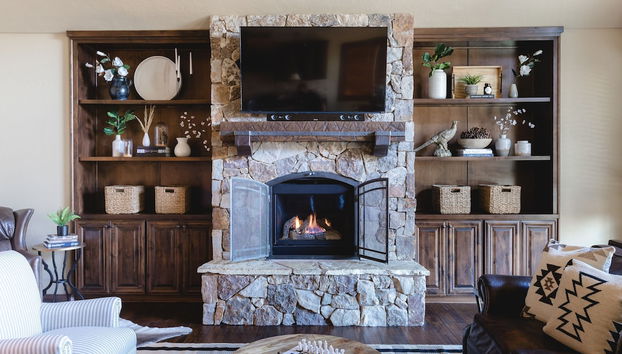 Klamath by Avantstay Gorgeous Mountain Home w Fire Pit Spa Lake Views - Foto 4, Habitación