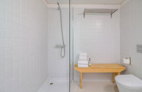 Porto Vitoria Apartments - Photo 10