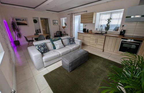 The Lawns Spa Apartment - Photo 8