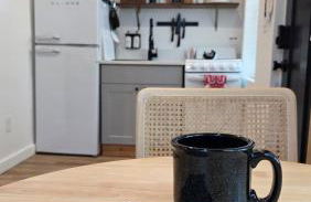 Cozy 1BR Tiny Home near Downtown and NB Rivers - Photo 9