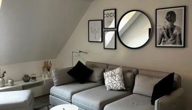 Moderne Galeriewohnung mit Balkon und Stellplatz am Wenigemarkt - Foto 5