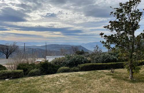 Delphi Gorge-view Chalet, Arachova - Foto 35