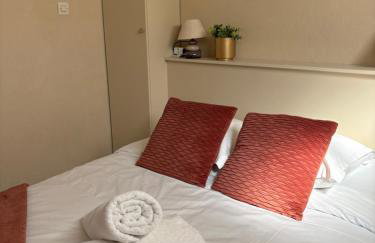 2 logements séparés 2 et 5 couchages au Rez-de-Chaussée à Chambretaud, 5 min Puy du Fou - Foto 56