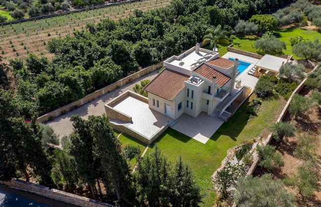 Melitini in Souda With 7 Bedrooms and 6 Bathrooms - Foto 18