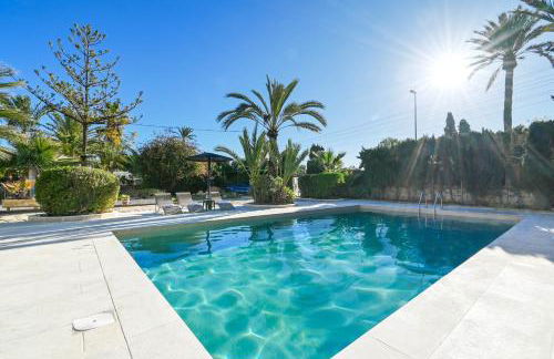 Villa La Font with pool and bbq - Foto 7