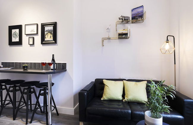 Blue Door Apartments - Foto 24