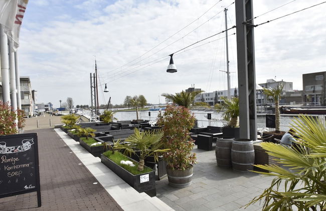 Holiday Home in Flevoland With Pool - Foto 19