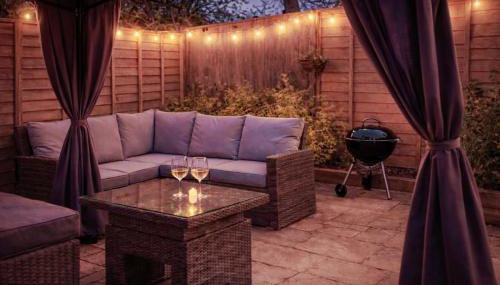 Annexe with Courtyard & Hot Tub Option - Foto 2, Garden