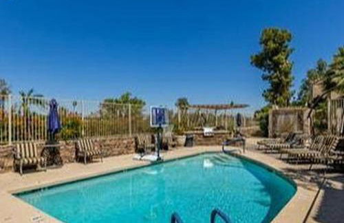 Condo with Golf Course & Camelback Mountain Views - Foto 27