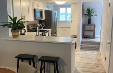 Beautiful Ocean Side 2 Bedroom Condo with Pool - Foto 41