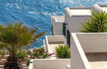 Pahivouni Studios & Suites - Photo 29