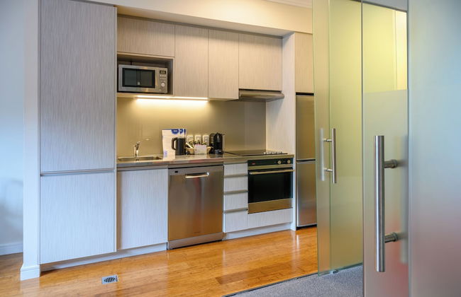 Boulcott Suites - Photo 59