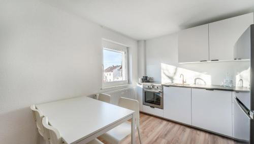 Komfortable Unterkunft für Monteure und Reisende - zentrale Lage, volle Ausstattung, fairer Preis - SCH05 - Foto 3