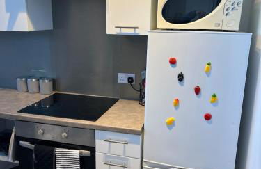 2 Bedroom Flat Sun in town Center Wellingborough - Photo 7