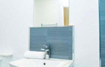 Contractor stays - Neville Crescent Sunderland - Foto 43