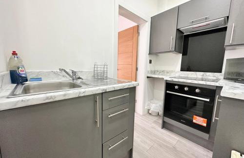 Cute, Stylish 1 Bedroom Leeds City Apartment - Photo 15