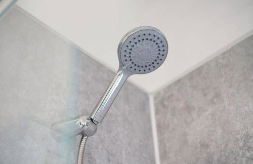 Stylish 4BR Retreat Near Town Centre - Foto 43